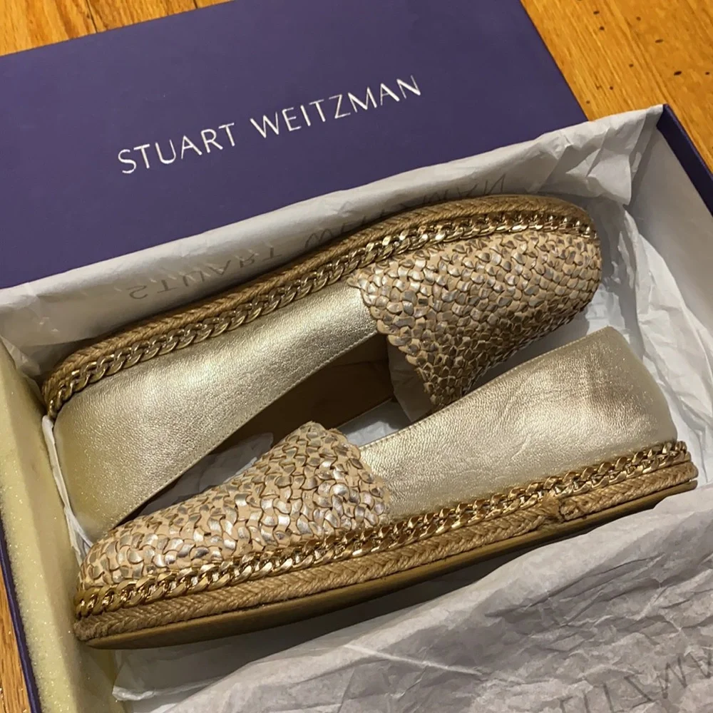Stuart Weitzman Gold Espadrille Flats (Chain detail weave design) Size 6